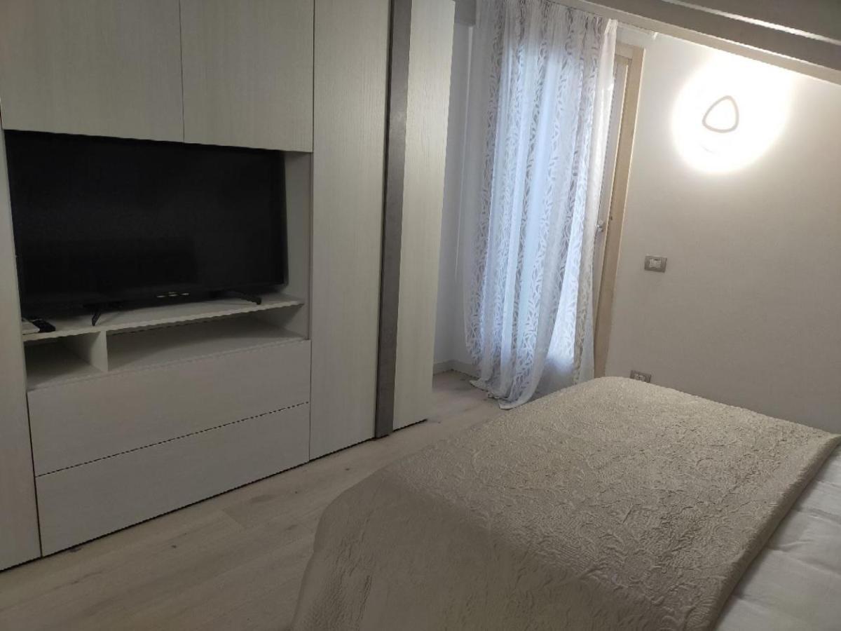 Sweet Dream Deluxe Apartment Sirmione Eksteriør billede