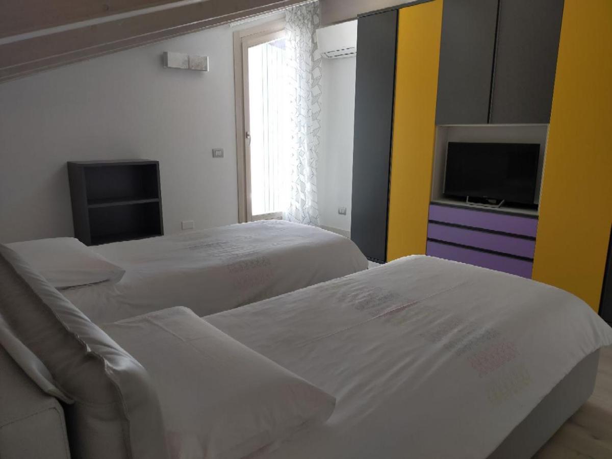Sweet Dream Deluxe Apartment Sirmione Eksteriør billede