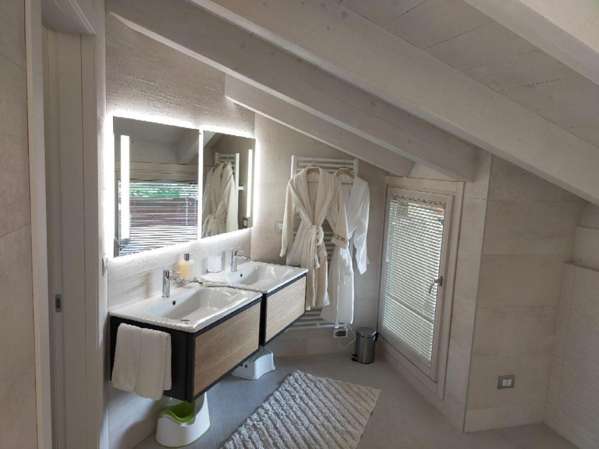 Sweet Dream Deluxe Apartment Sirmione Eksteriør billede