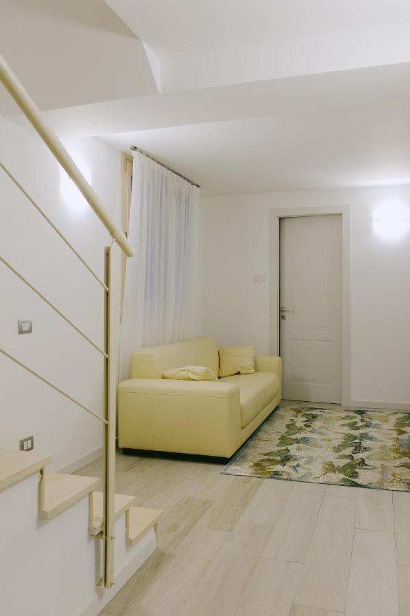 Sweet Dream Deluxe Apartment Sirmione Eksteriør billede